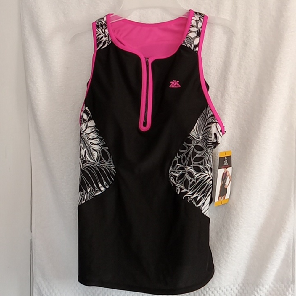 NWT size L Zeroxposur Carmine  black & white with hot pink trim swim or exercise